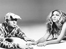 Dino se snažil napodobit i výraz Beyoncé. Dino se snažil napodobit i výraz Beyoncé.