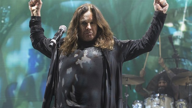 Ozzy Osbourne, Black Sabbath (O2 arena, Praha, 30. června 2016) Ozzy Osbourne, Black Sabbath (O2 arena, Praha, 30. června 2016)