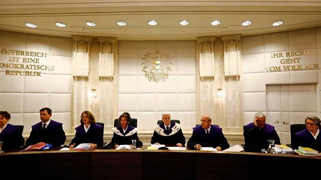 Soudci rakouskho stavnho soudu (1. ervence 2016)