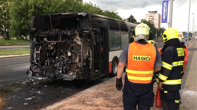 Na ervenm Vrchu shoel autobus