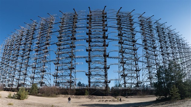 Radar Duga-3 ml bt bystrozrakm okem, stal se vak hlunm datlem, kter se sm udal nepteli.