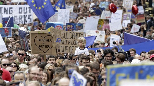 Protestn pochod odprc vystoupen Velk Britnie z EU (2. ervence 2016)