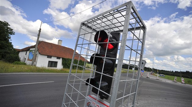 Silnii pipravuj pestavbu kiovatky Kasrna na okrun. Nen vak jist, zda k pravm dojde u pt rok, letos by vak u mlo bt vykoupeno staven vlevo, kter dosud pebudovn brnilo.