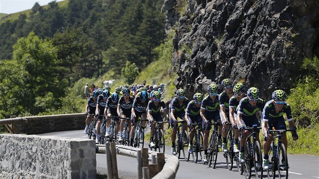 Tmy Sky a Movistar sthaj v pt etap Tour de France uprchlka Grega van Avermaeta.