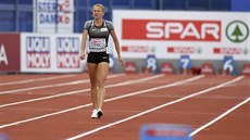 Julia Stěpanovová do cíle rozběhu na 800 metrů kvůli zranění levé nohy jen... Julia Stěpanovová do cíle rozběhu na 800 metrů kvůli zranění levé nohy jen...