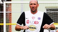 Mezi bývalými reprezentanty se objevil i Jan Koller (8. července 2016). Mezi bývalými reprezentanty se objevil i Jan Koller (8. července 2016).