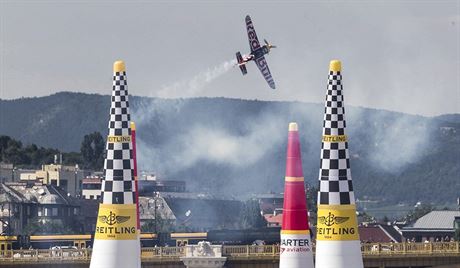 Martin onka v závod Red Bull Air Race v Budapeti.