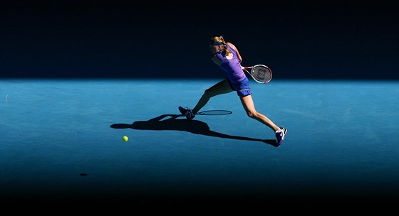 Melbourne ze stechy. Na Australian Open se mi líbí, e si jde hrát s poetikou...