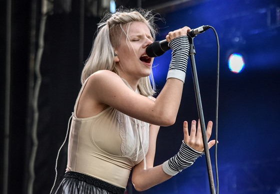 Aurora (Colours of Ostrava, 15. ervence 2016)