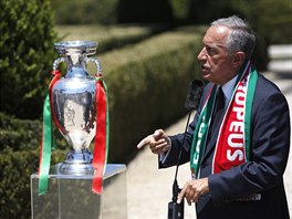 Portugalský prezident Marcelo Rebelo de Sousa pi projevu k fotbalistm,...