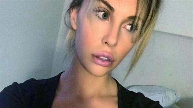 Chloe Lattanzi (2016)