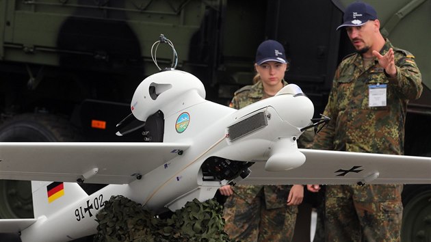 Vzvdn dron nmeckho Bundeswehru (1. ervna 2016)