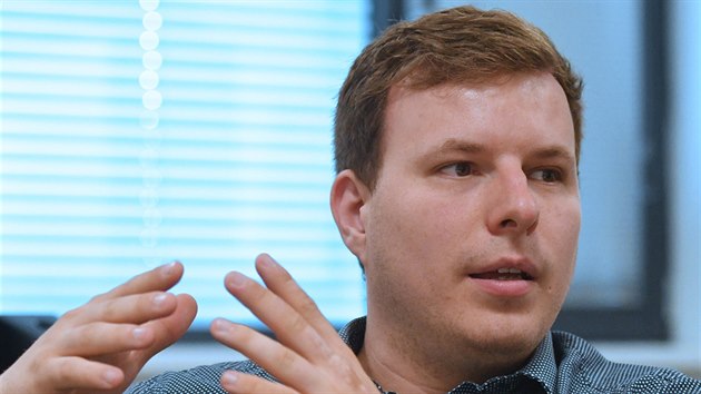 David Dinda, ředitel hokejového Chomutova