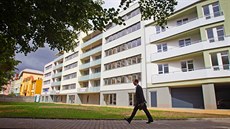 Novostavba budovy na kraji pardubické Karloviny zabrala jedno z posledních... Novostavba budovy na kraji pardubické Karloviny zabrala jedno z posledních...