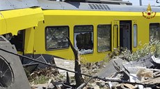 Srážka vlaků na jihu Itálie (12. července 2016) Srážka vlaků na jihu Itálie (12. července 2016)