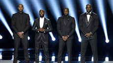 Carmelo Anthony, Chris Paul, Dwyane Wade a LeBron James (zleva) vystoupili na... Carmelo Anthony, Chris Paul, Dwyane Wade a LeBron James (zleva) vystoupili na...