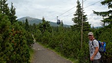 Turisté míří na Sněžku, nejvyšší vrchol Krkonoš. Turisté míří na Sněžku, nejvyšší vrchol Krkonoš.