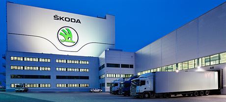 koda Auto má své logistické centrum pro náhradní díly v epov, pár set metr...