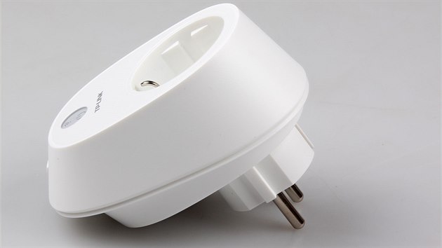 TP Link Wi-Fi Smart Plug With Energy Monitoring TP Link Wi-Fi Smart Plug With Energy Monitoring