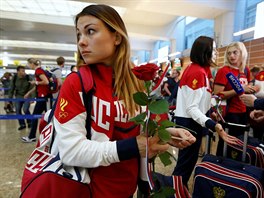 Ruská házenkáka Marina Sudaková na letiti ped odletem na olympijské hry do...
