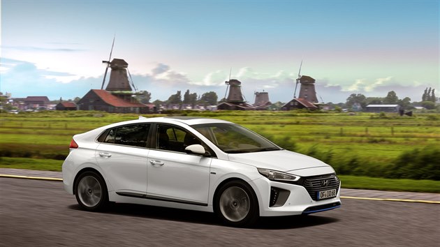 Hyundai Ioniq