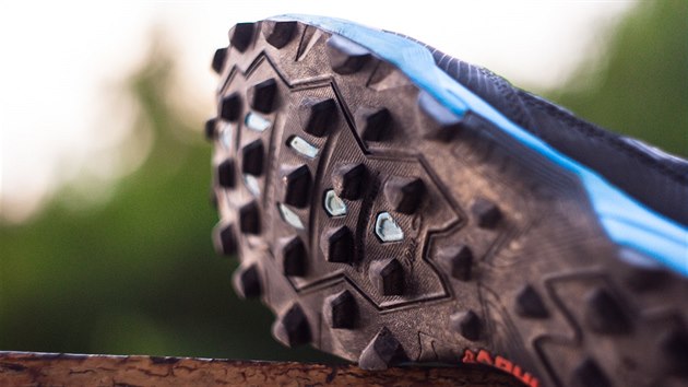 TEST: V novince od Inov-8 mete do hor i na Spartan Race