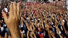 Manifestace v centru Istanbulu (24. ervence 2016)