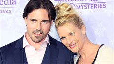 Aaron Phypers a Nicollette Sheridanová (Pasadena, 8. ledna 2016) Aaron Phypers a Nicollette Sheridanová (Pasadena, 8. ledna 2016)