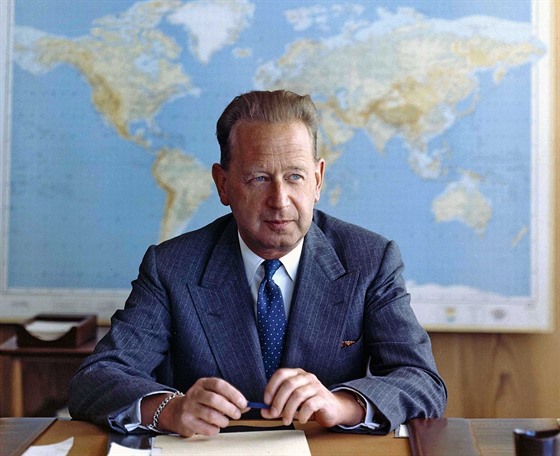 Generální tajemník OSN Dag Hammarskjöld. (1. dubna 1953)