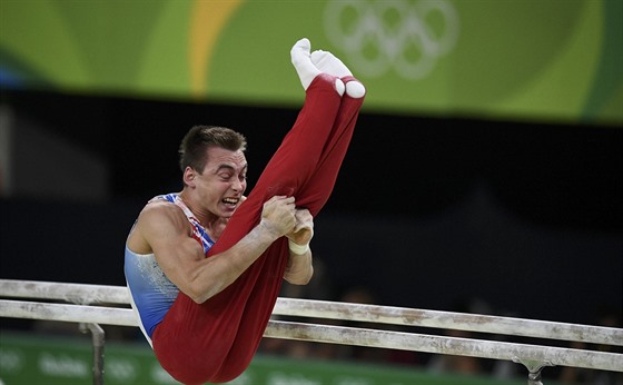 eský gymnasta David Jessen v neúspné kvalifikaci na olympijských hrách v Riu...
