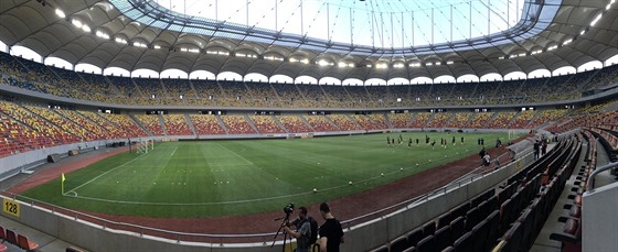 NÁRODNÍ STADION. Arena Nationala je domovem fotbalist Steauy Bukure.