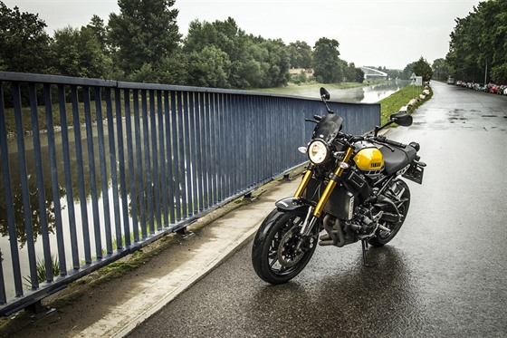 Yamaha XSR 900