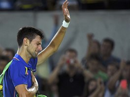 OLYMPIJSK SLZY. Novak Djokovi opout dvorec po pekvapiv porce s...