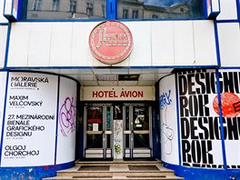 Brnnsk hotel Avion v esk ulici pout pozornost turist. Ti se vak zrove...