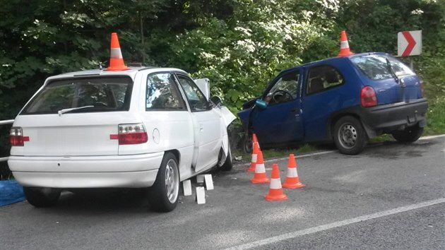 U Libnskho Sedla na Prachaticku se srazily Opel Corsa a Opel Astra. idi blho vozu nehodu nepeil.