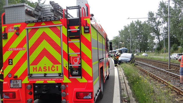 idika na ticet minut zastavila tramvajovou dopravu v sti Ostravy.