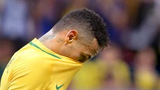 Brazilský fotbalový útoník Neymar po bezbrankové remíze s Irákem. (8. srpna...