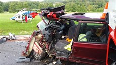 U Přechovic se srazila Škoda Felicia a Mercedes Benz. U Přechovic se srazila Škoda Felicia a Mercedes Benz.