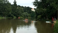 Záchranái v Dolních Kounicích marn pátrali po en, která se koupala v ece...