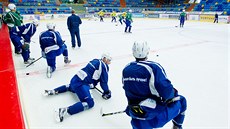 Hokejisté ruské Ufy už trénují v Hradci Králové. Hokejisté ruské Ufy už trénují v Hradci Králové.