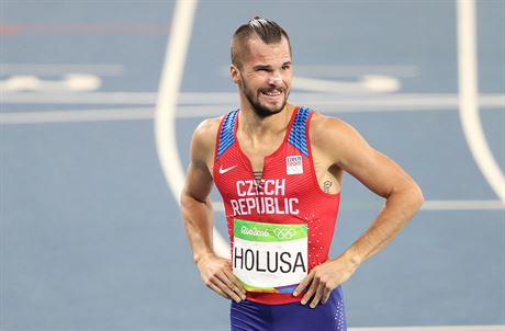 Jakub Holua v cli semifinlovho olympijskho zvodu na 1500 metr. (19....