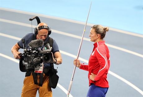 Otpaka Barbora potkov se chyst na jeden z finlovch pokus v Riu. (19....