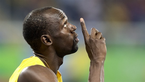 Usain Bolt dkuje nebesm za dalí olympijské zlato.