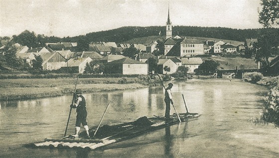 Vorai na Vltav ve Frymburku ve 30. letech minulého století.