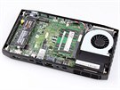 Dva sloty pro DDR4 paměti byly obsazeny dvěma 8GB moduly od Micronu. Necelou... Dva sloty pro DDR4 paměti byly obsazeny dvěma 8GB moduly od Micronu. Necelou...
