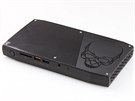 Na čelním panelu najdete dva USB 3.0 porty, sluchátkový výstup a slot pro SDXC... Na čelním panelu najdete dva USB 3.0 porty, sluchátkový výstup a slot pro SDXC...