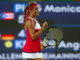 Portorick tenistka Monica Puigov se raduje ve finle olympijskho turnaje.