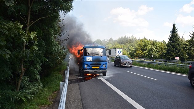 Na strakonick dlnici u Jlovit shoela Avia (18. srpna 2016)