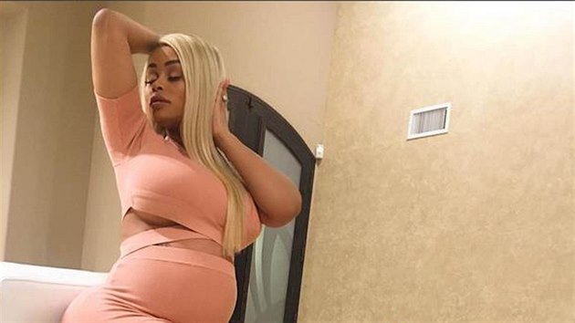 Blac Chyna se rda fot a selfie pidv na svj profil na sociln sti