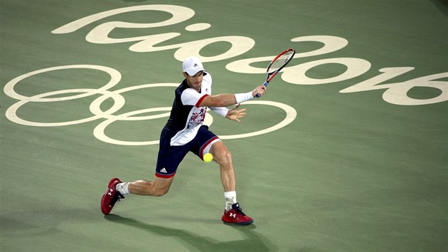 Britsk tenista Andy Murray v olympijskm finle o zlato s Argentincem Juanem Martinem del Potrem. (14. srpna 2016)